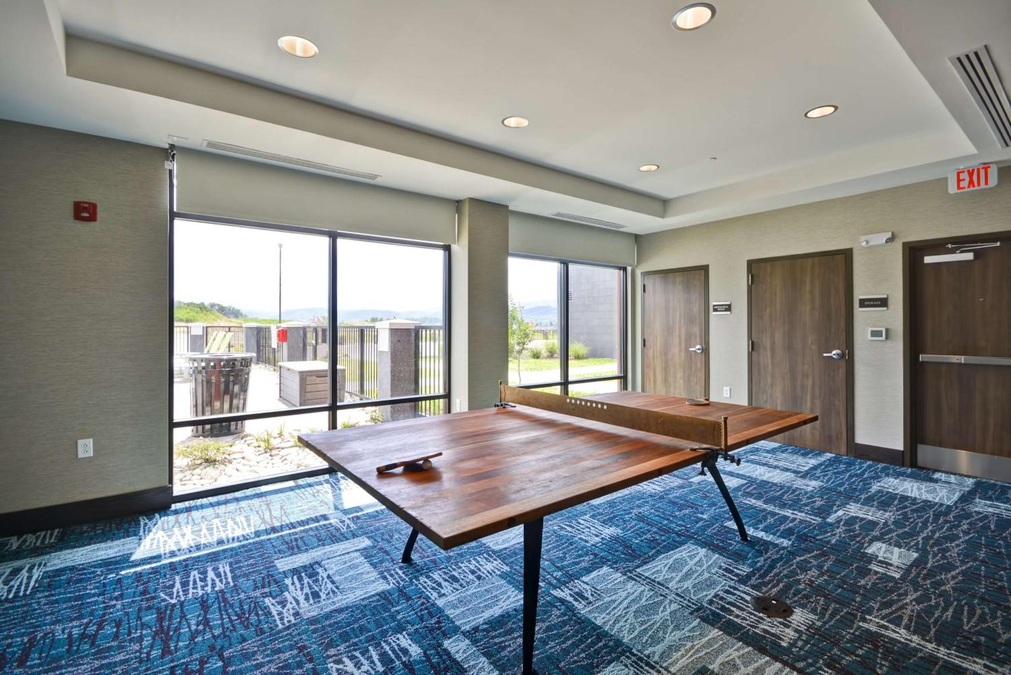 Home2 Suites By Hilton פיג'ן פורג' מראה חיצוני תמונה
