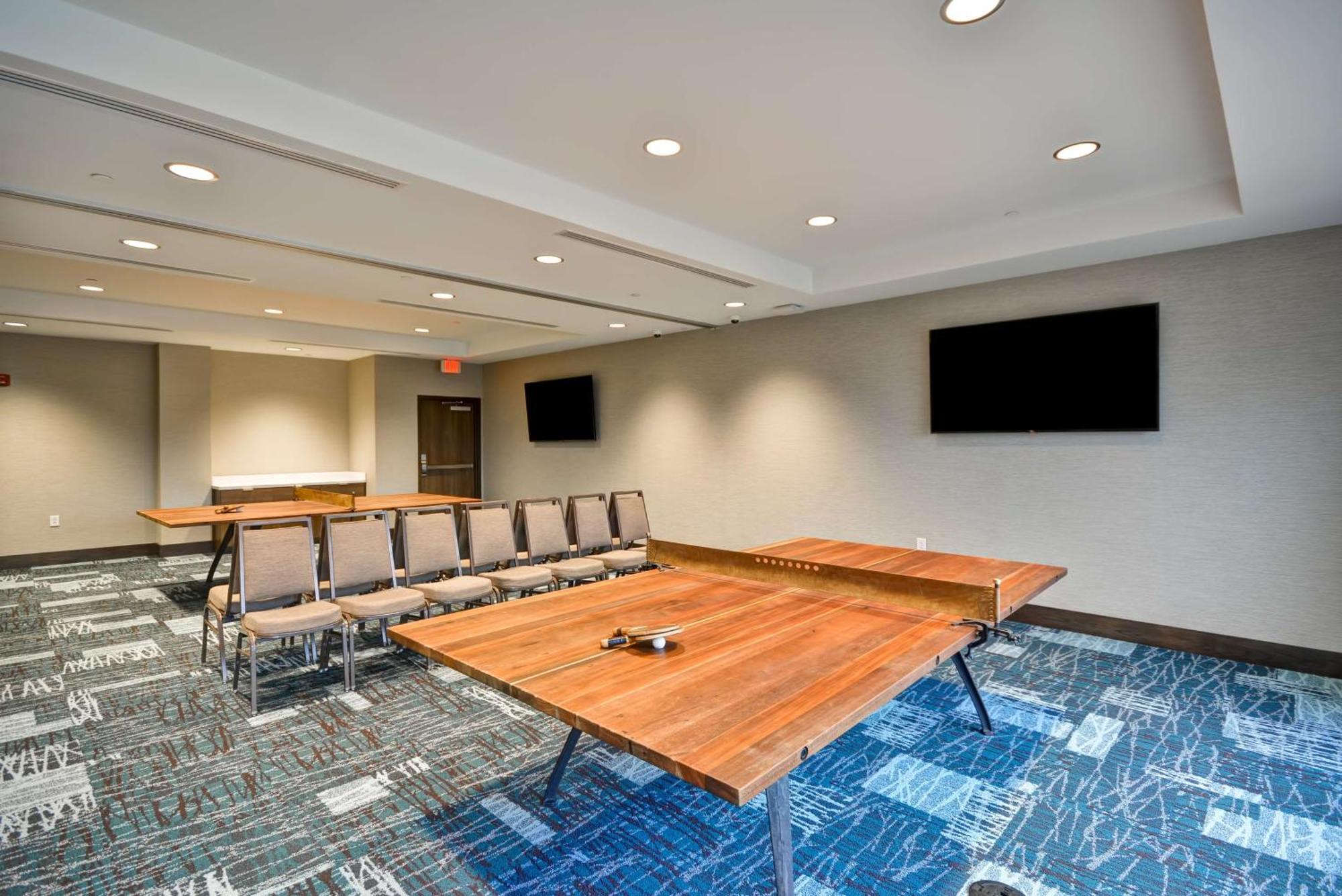 Home2 Suites By Hilton פיג'ן פורג' מראה חיצוני תמונה